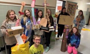 East Forest Fifth Grade Students Study Canada